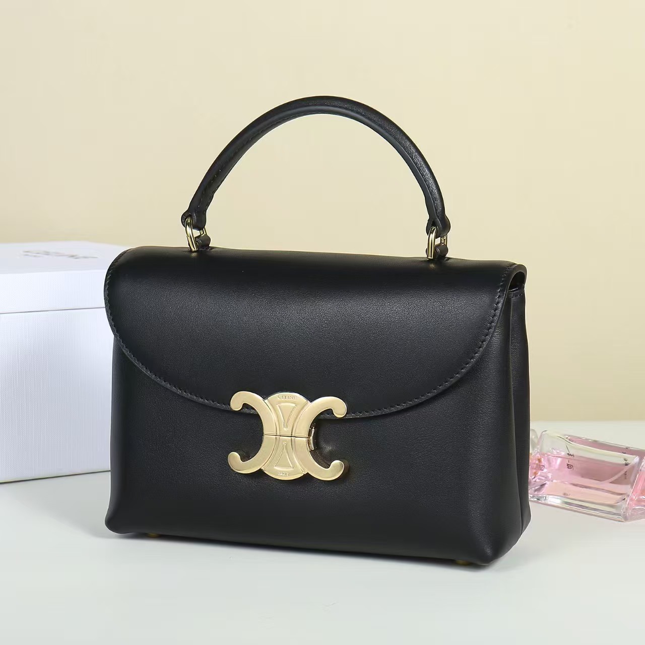 Celine Teen Nino Soft Grain Leather HandBag1:1High-quality replica