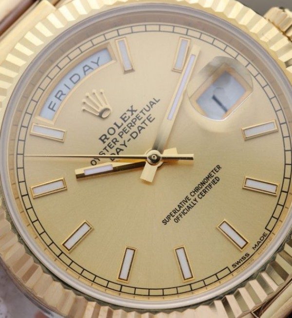 Replica Rolex Day-Date 40mm 228238 YG Noob YG Dial Lume Markers YG Bracelet A3255 - Top club
