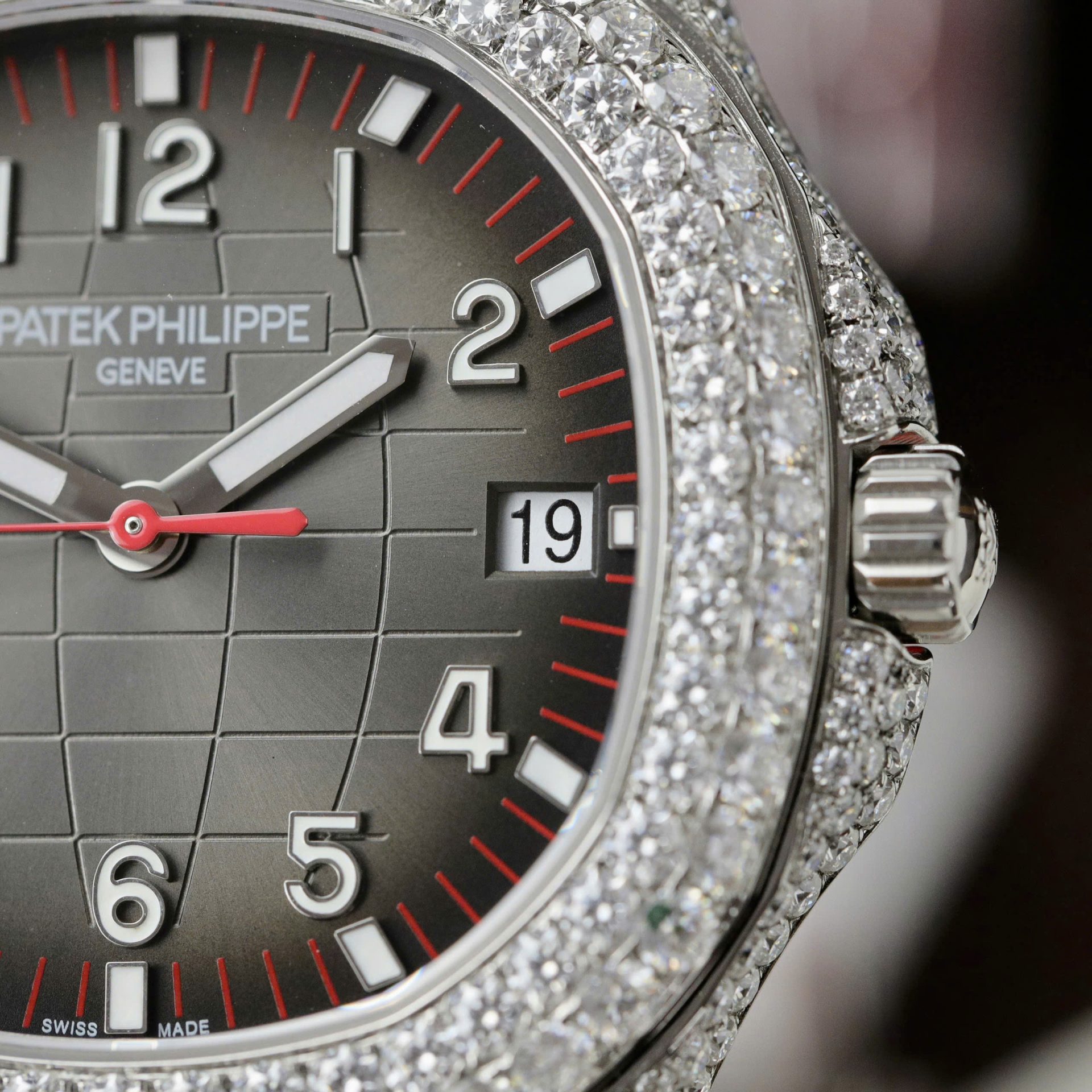 Patek Philippe Aquanaut 5167 Rep 11 Watch Custom Moissanite Diamonds Red Rubber Strap 40mm - Top club