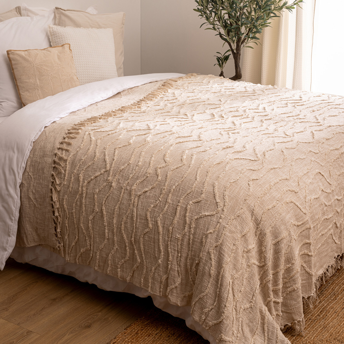 "Daisy" bedspread Beige, 240x260 cm