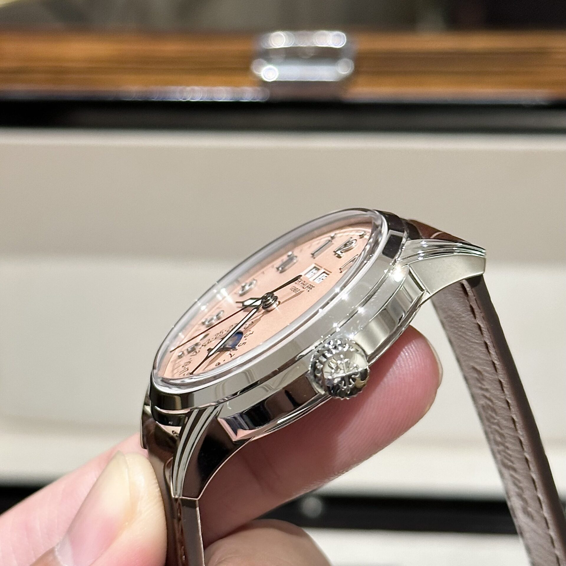 Patek Philippe Complications 5320G Pink Dial Replica 1:1 Watch GRF 40mm - Elite Watch Atelier