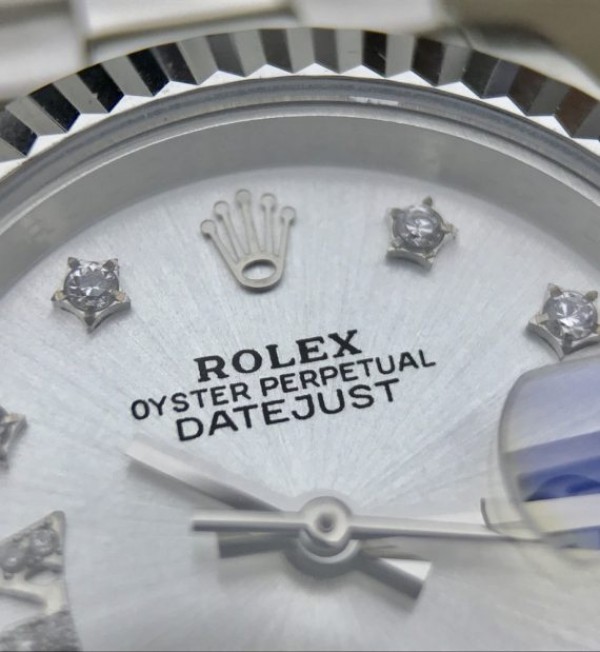 Replica Rolex DateJust 28mm Fluted Bezel White Dial Diamonds Rome Markers Bracelet A2236 - Top club