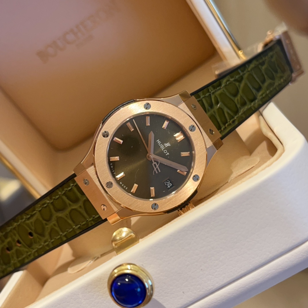 Hublot Classic 33mm High-End Women's Watch(1:1 replica) - Top club