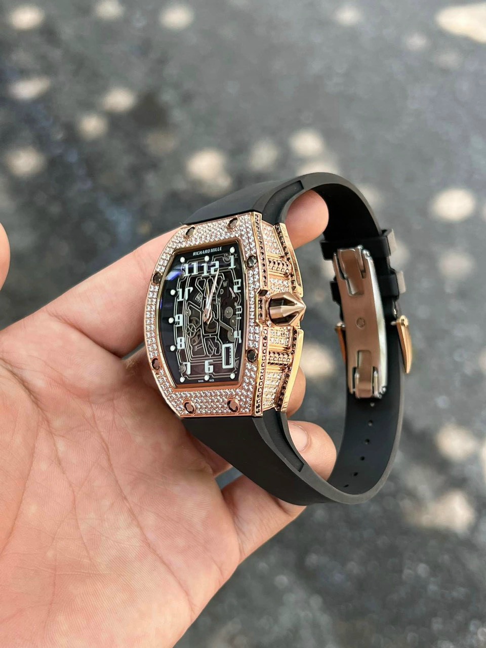 Richard Mille Replica Watch RM67 Black Dial Men s Full Diamond 40mm - Top club