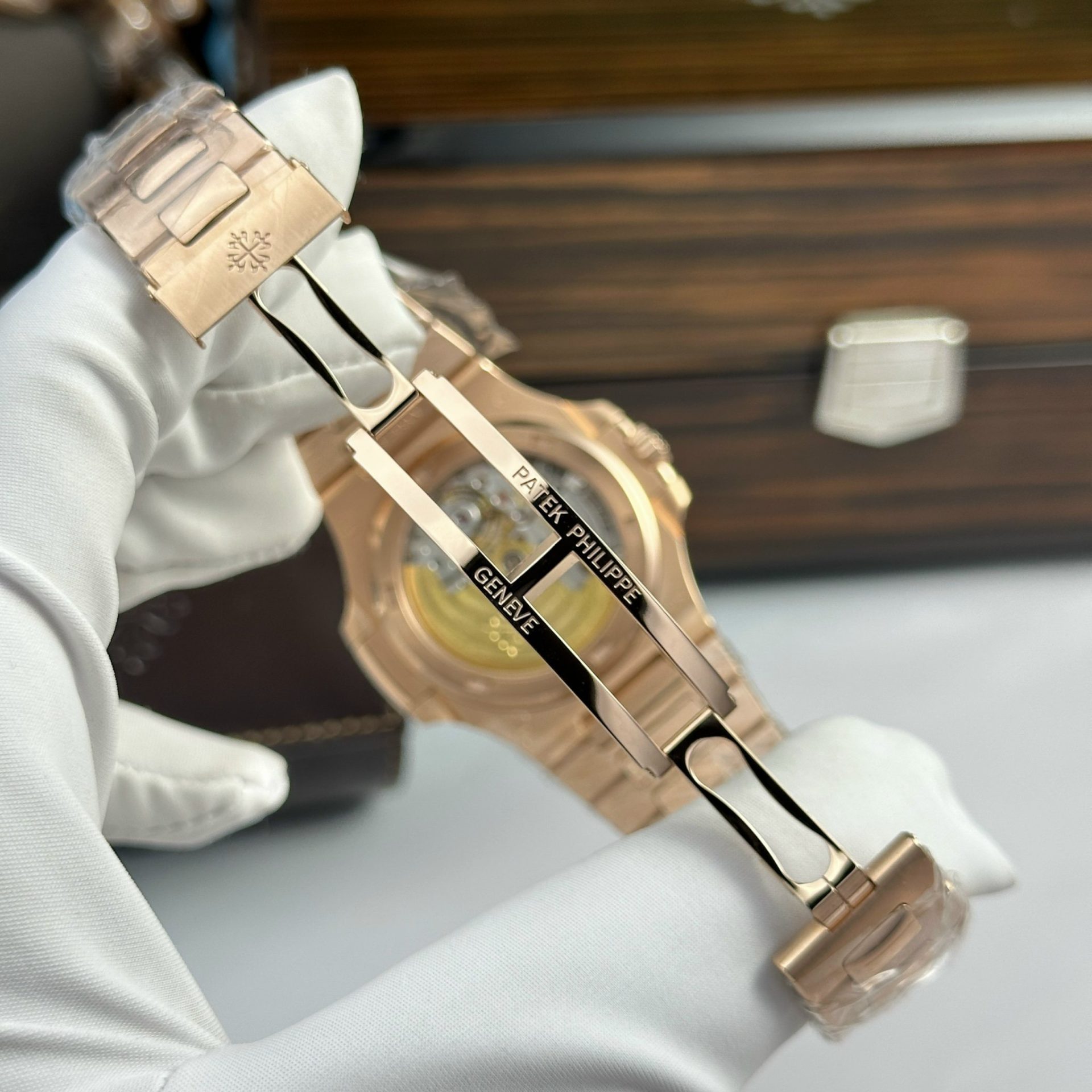 Patek Philippe Nautilus 5711 Refined Full Options Customs 18K Gold Wrapped 40mm - Top club