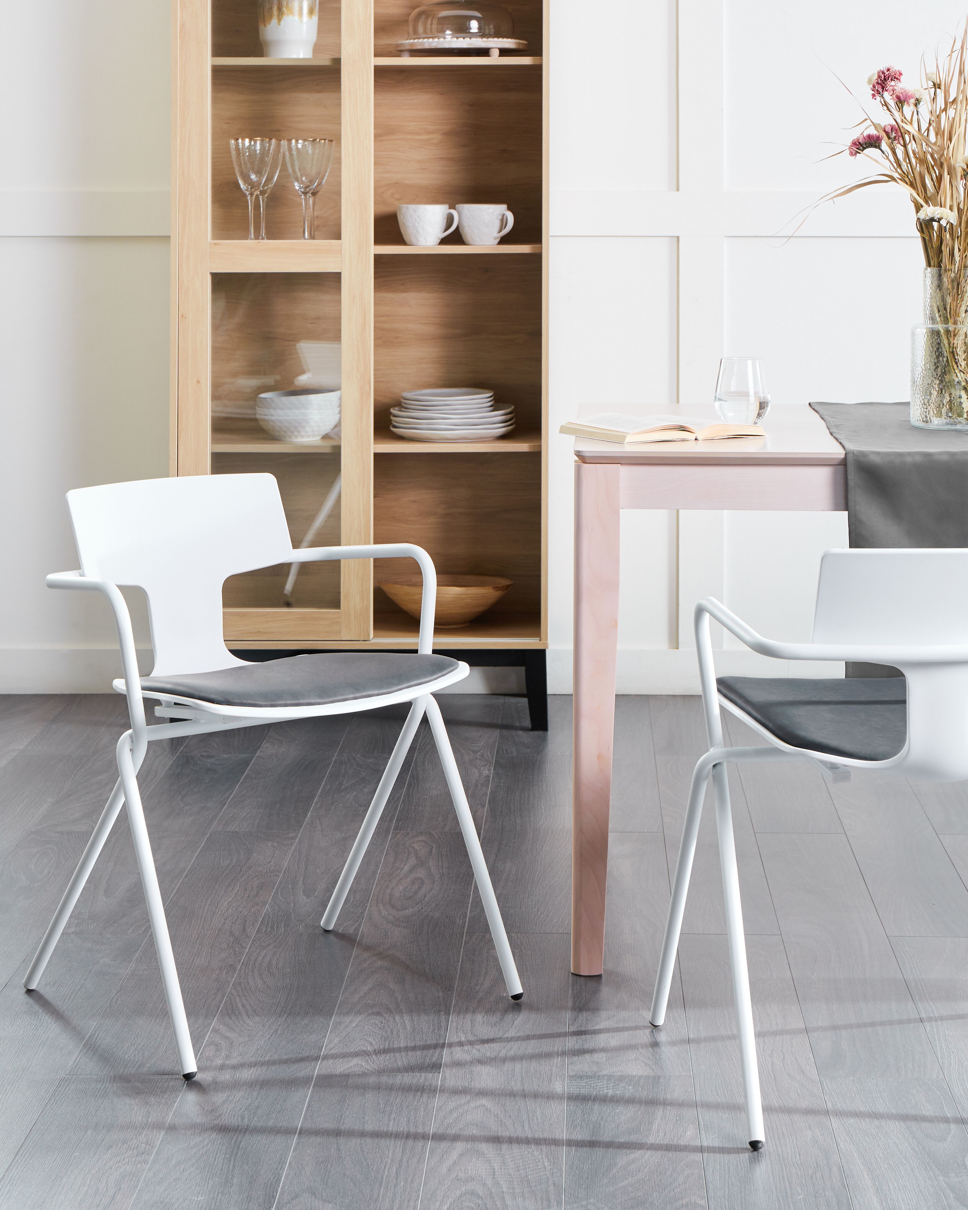 Set of 2 Dining Chairs MANSON Black/ White