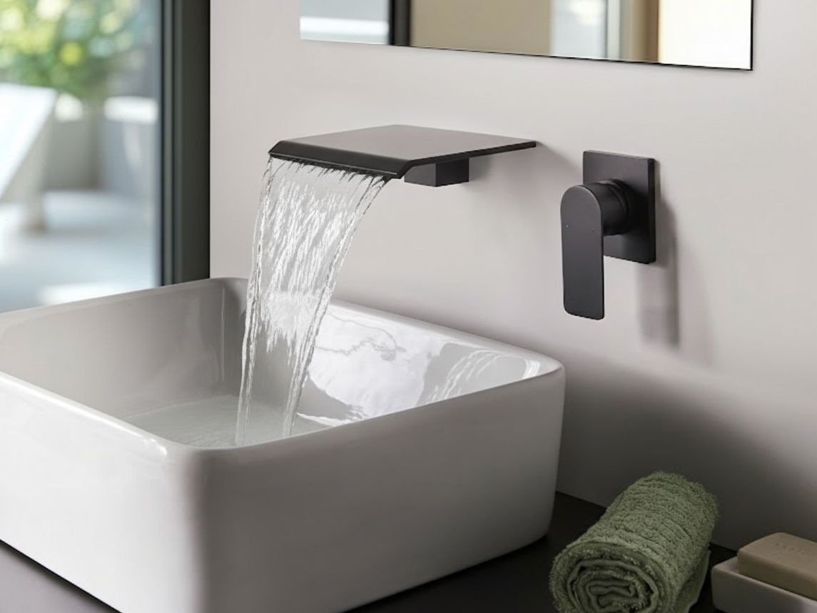 Wall Mounted Basin Mixer Tap APONWAO Brass Black