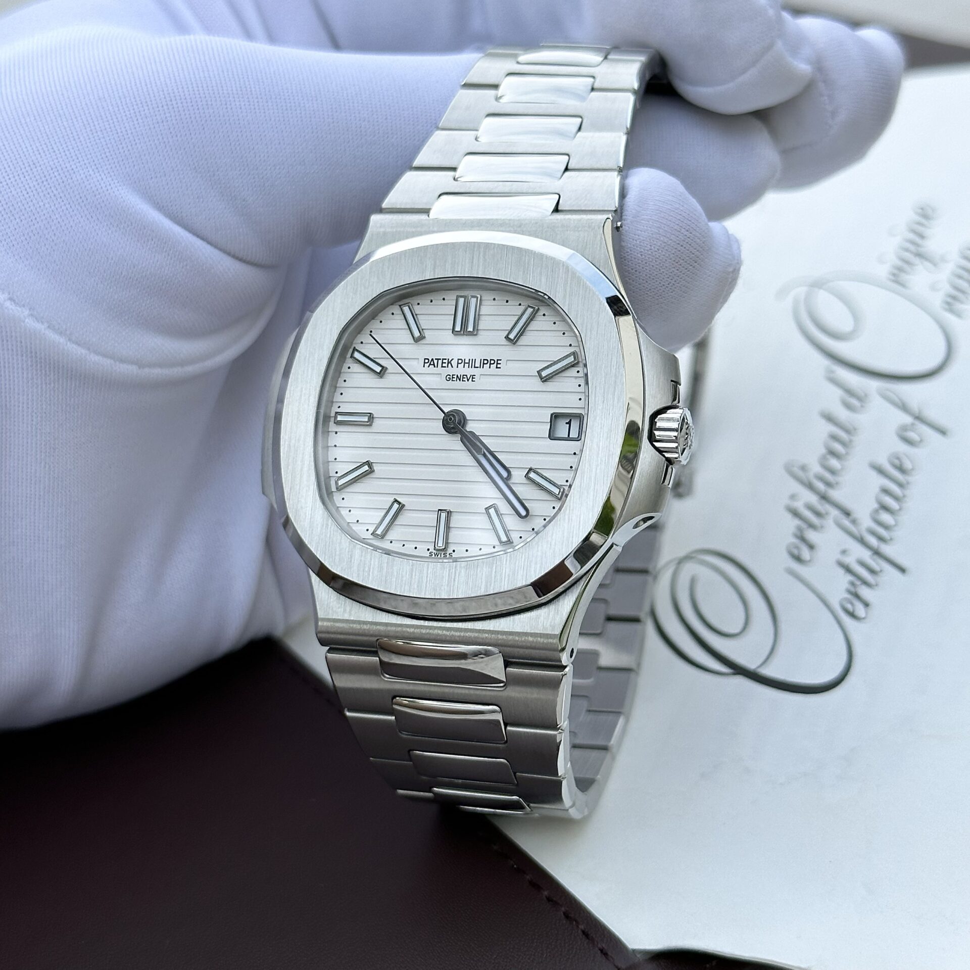 Patek Philippe Nautilus 5711 Rep 1:1 White Dial Luminous Markers Factory 3K 40mm - Top club