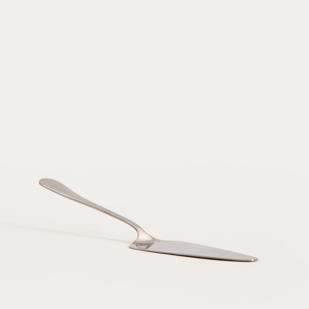 Łopatka STILO srebrna do ciasta 24 cm