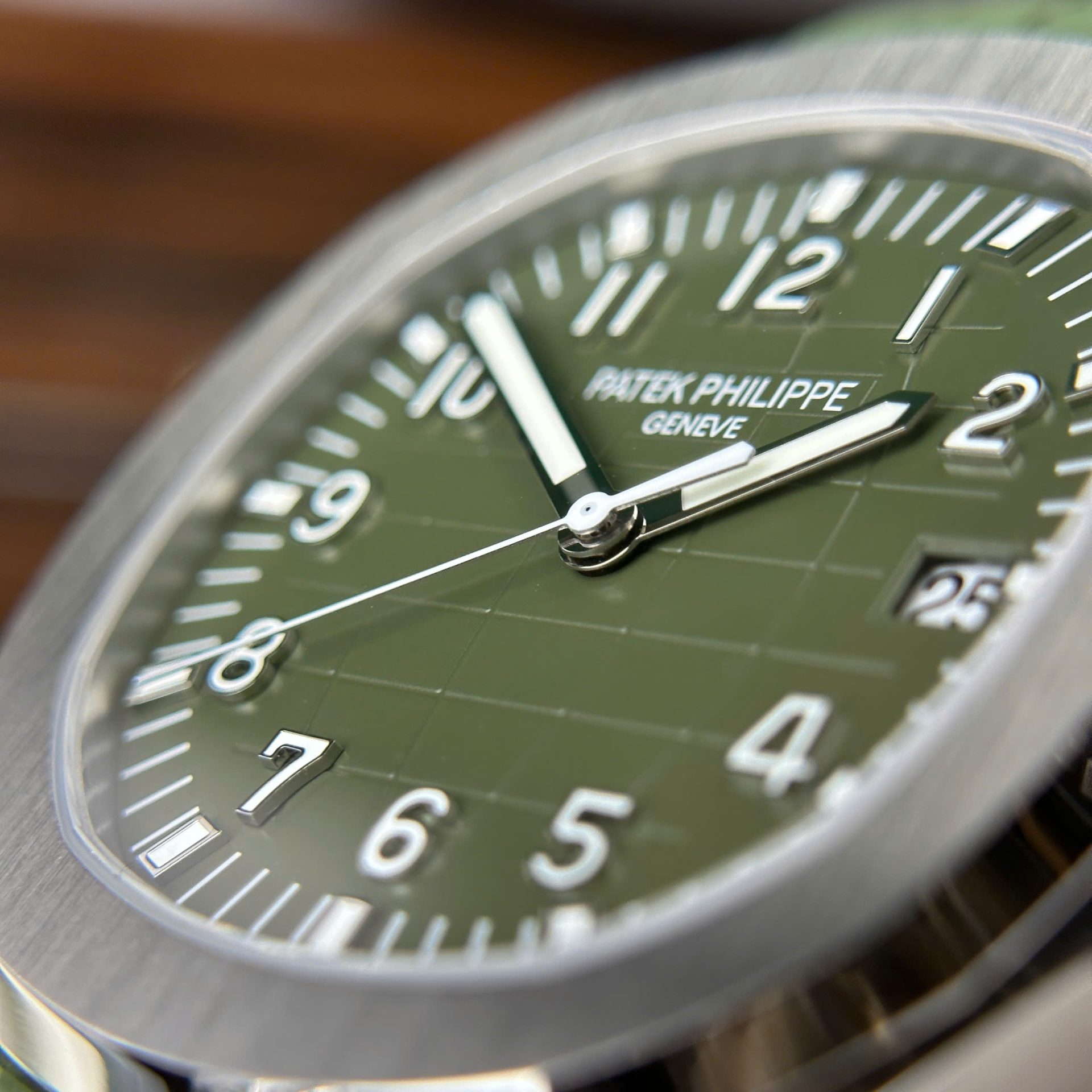 Patek Philippe Aquanaut 5168G Best Replica Watch Custom Like Auth 42.2mm - Top club