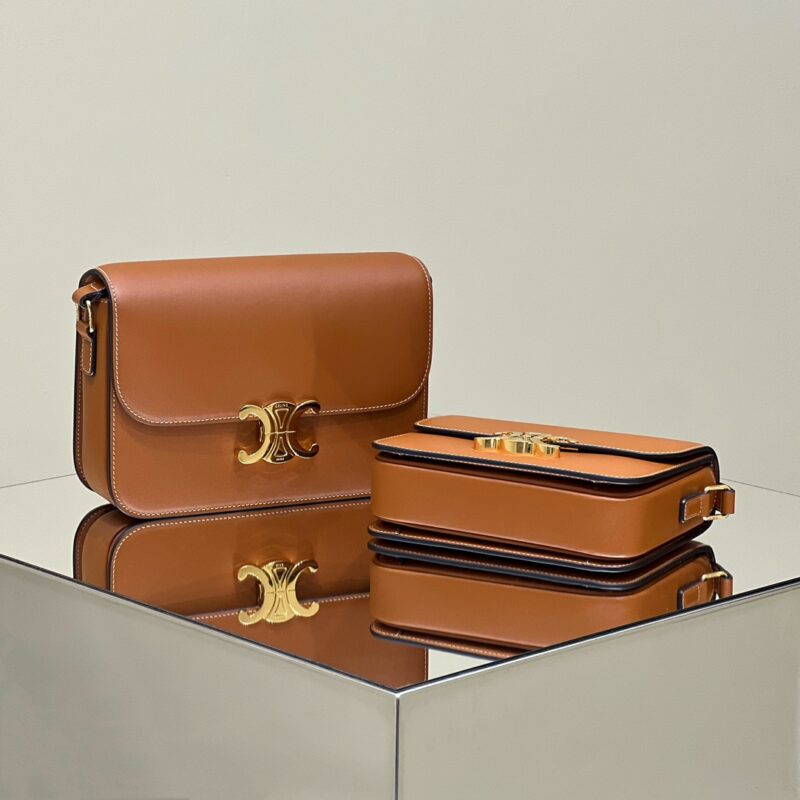 Replica Celine Triomphe Mini Brown1:1High-quality replica