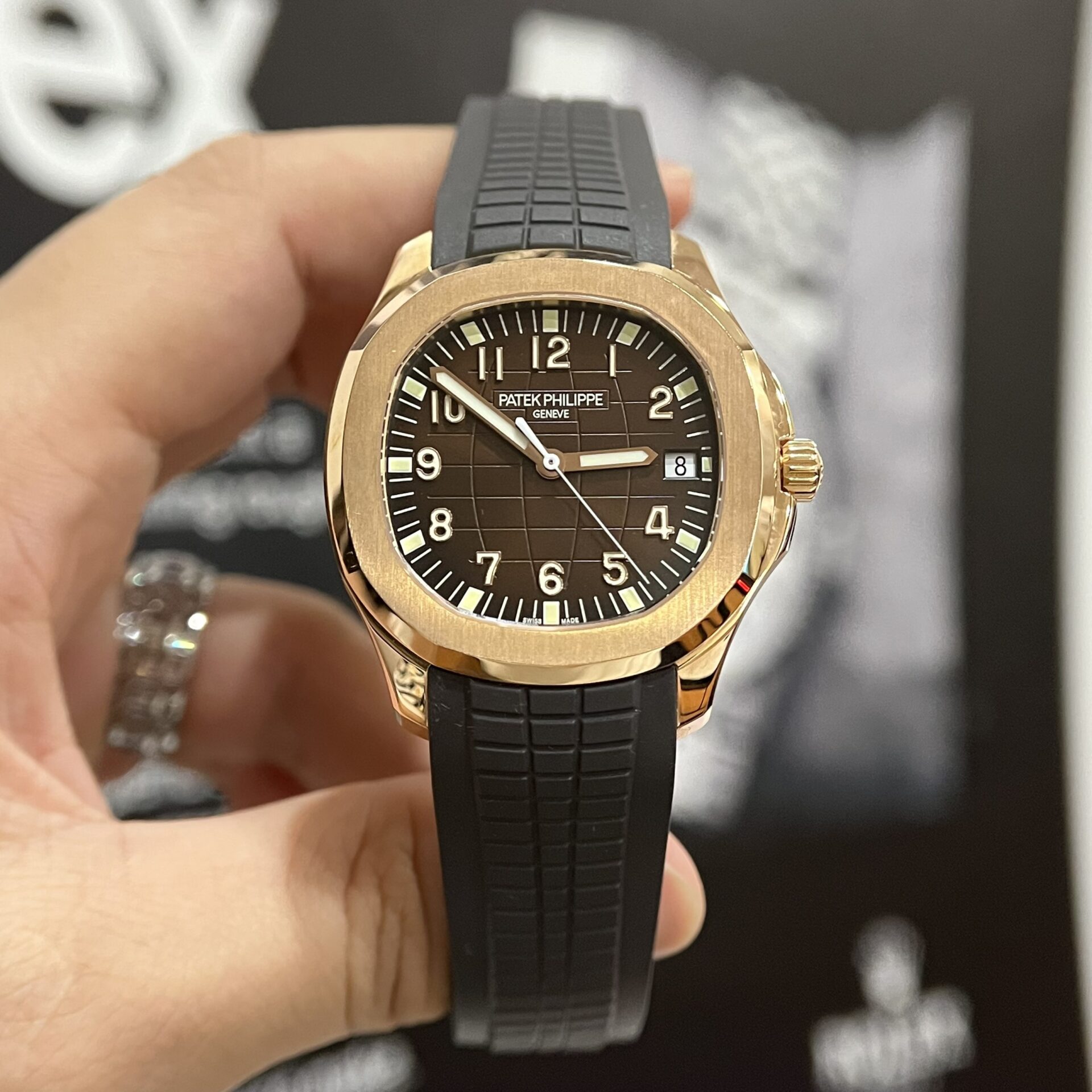 Patek Philippe Aquanaut 5167 Replica Watch Gold Wrapped Chocolate Dial 3K 40mm - Elite Watch Atelier