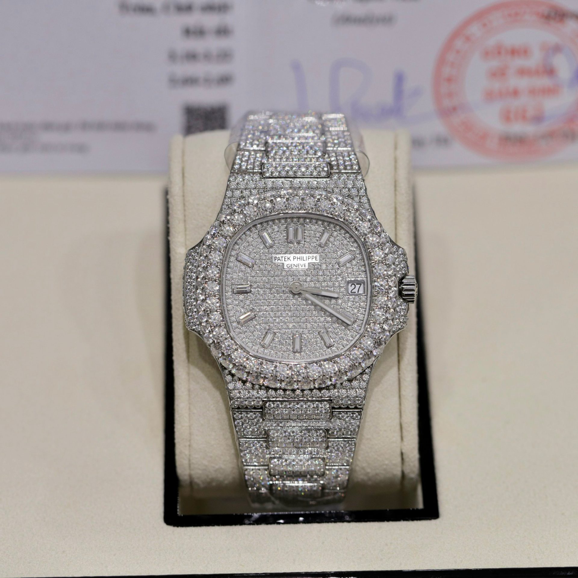 Patek Philippe Best Replica Watch Nautilus 5719 Custom Full Moissanite Diamonds 40mm - Elite Watch Atelier