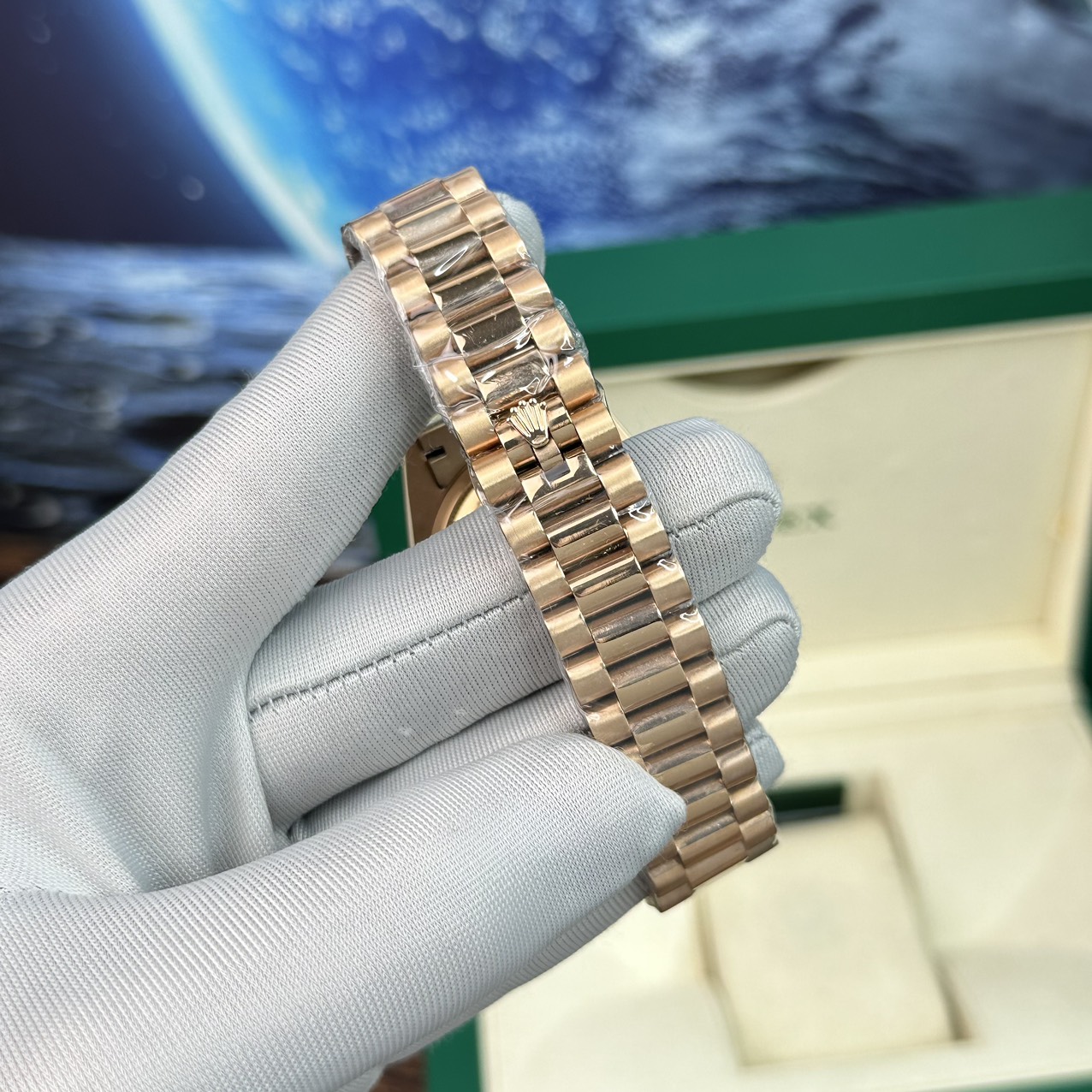 Rolex Fake Watch Day-Date Rose Gold Lava Dial BP Factory 40mm - Elite Watch Atelier