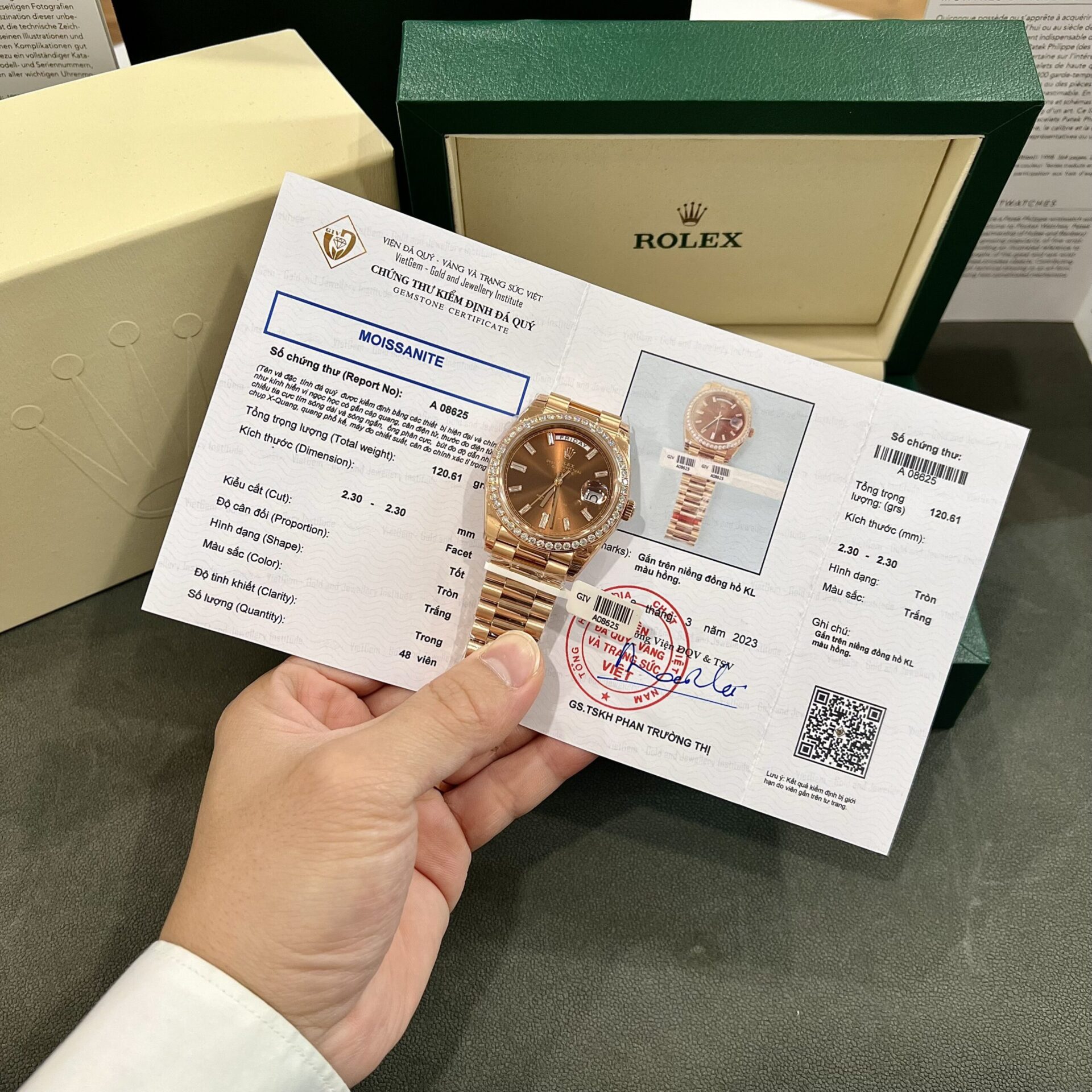 Rolex Fake Watch Day-Date Dial Chocolate Moissanite Diamonds Custom 40mm - Elite Watch Atelier