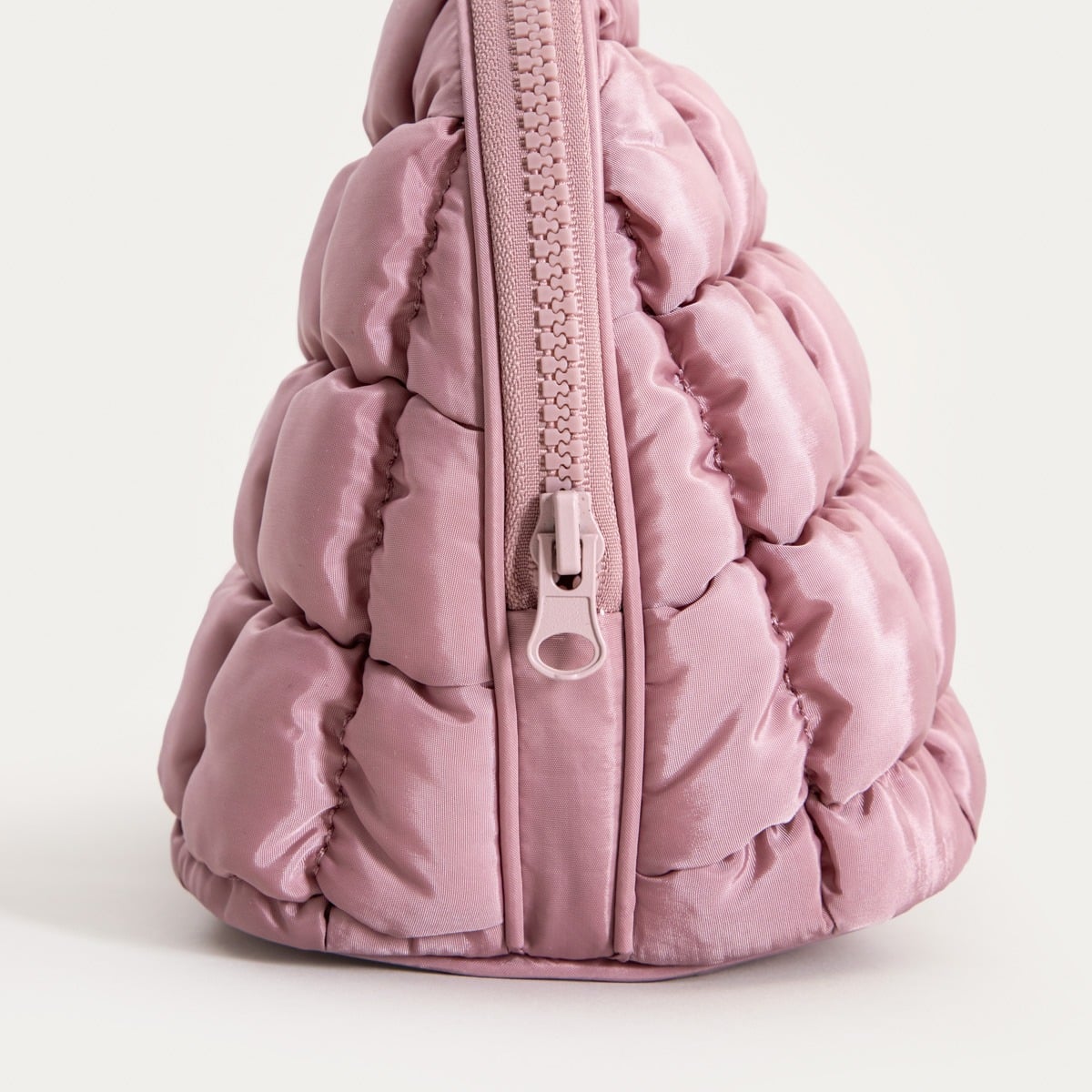 Kosmetyczka BLUFFI czarna 30x15x18 cm