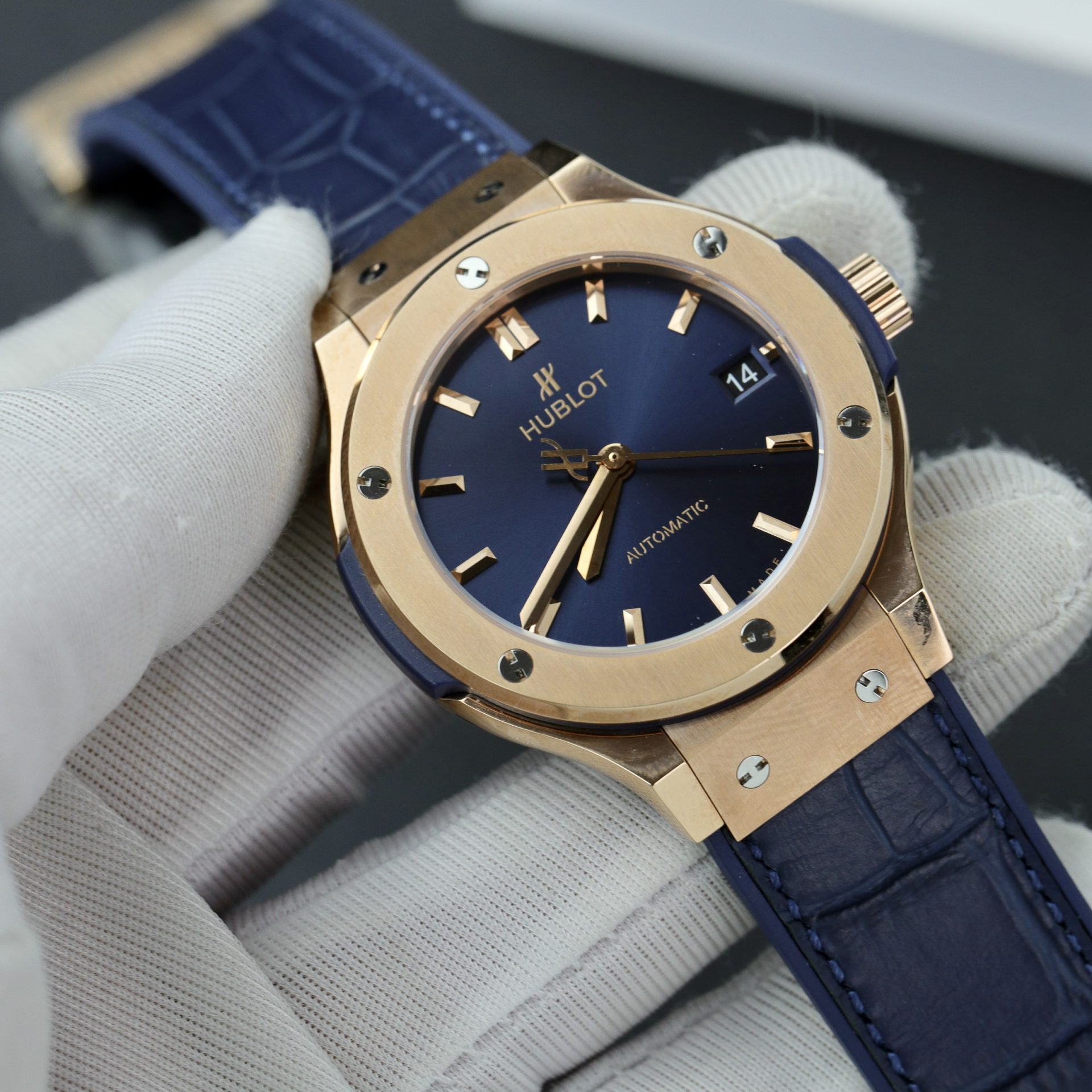 Hublot Replica 1:1 Watch Classic Fusion King Gold Blue Factory JJF 2024 38mm - Elite Watch Atelier