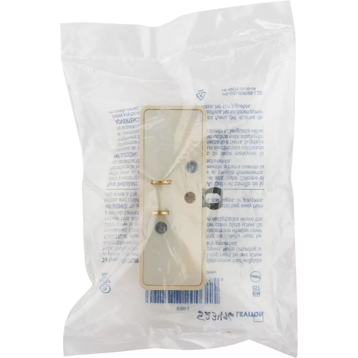 Leviton Ivory 15A 3-Outlet Tap