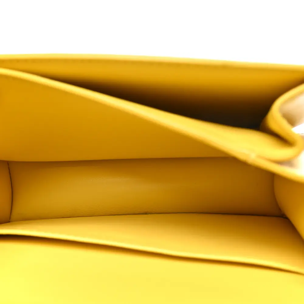 Celine Replica Handbags – Yellow Box Leather Small Teen Design1:1High-quality replica