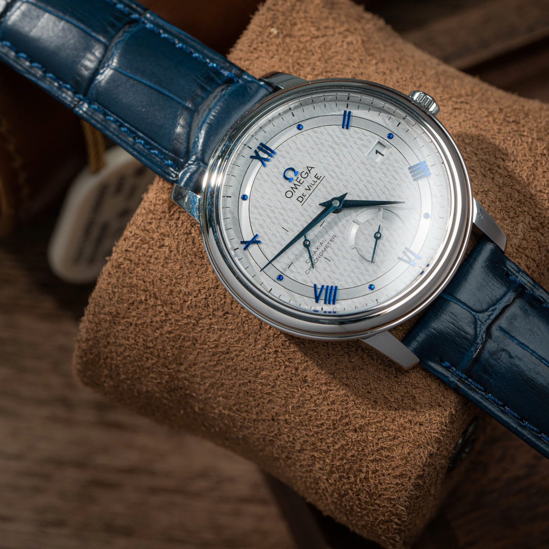 Omega De Ville Prestige Power Reserve Replica 11 Watch Blue Leather Strap 39.5mm - Elite Watch Atelier