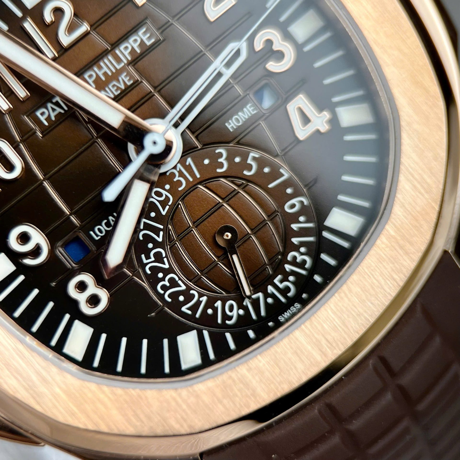 Patek Philippe Aquanaut 5164 Brown Dial Custom 18K Gold Wrapped 40.8mm - Top club