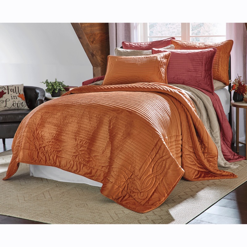 Vienna Velvet Oversized Quilt - MIDNIGHT VELVET CATALOG