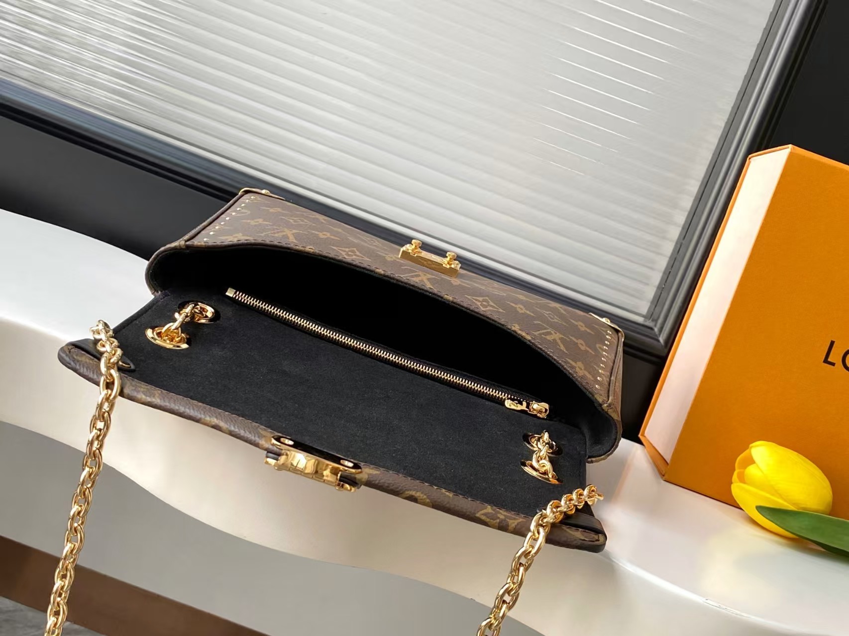 Louis Vuitton Trunkie HandBag1:1High-quality replica