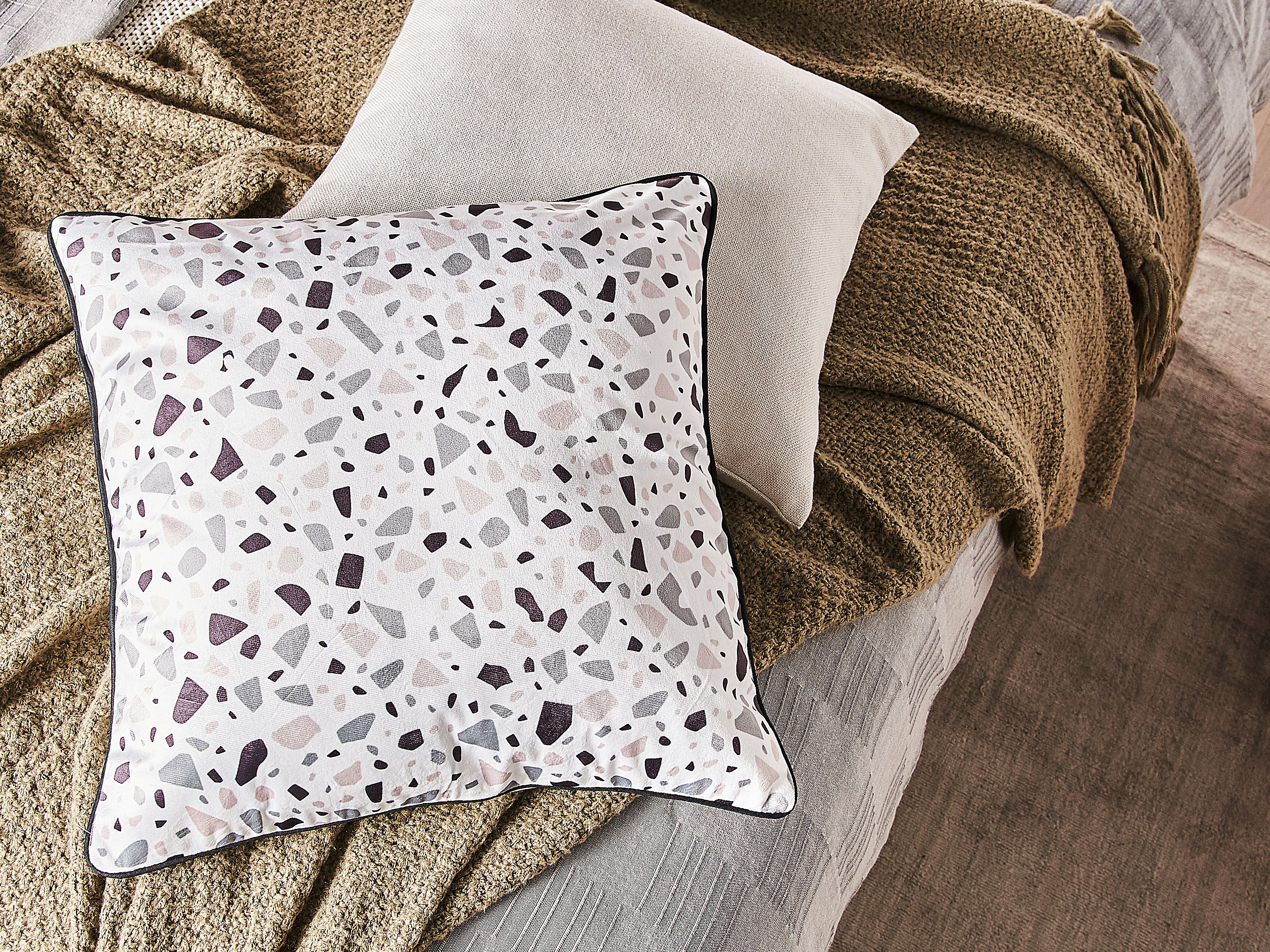 Set of 2 Decorative Cushions LAVENDER Velvet 45 x 45 cm White Terrazzo Pattern