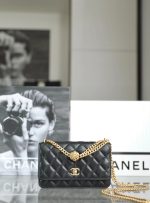 Chanel WOC
