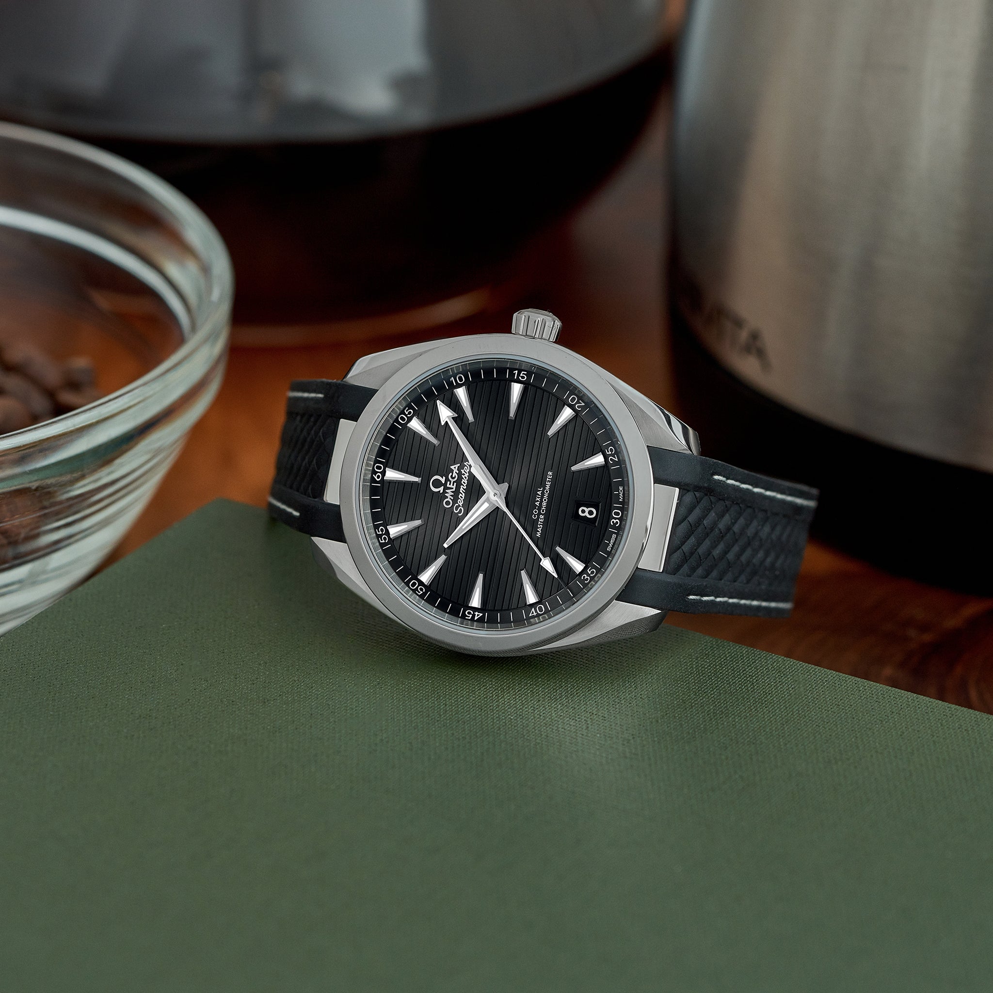 Seamaster Aqua Terra 150M Co-Axial Master Chronometer 41mm Black Dial On Rubber Strap(1:1 replica) - Elite Watch Atelier