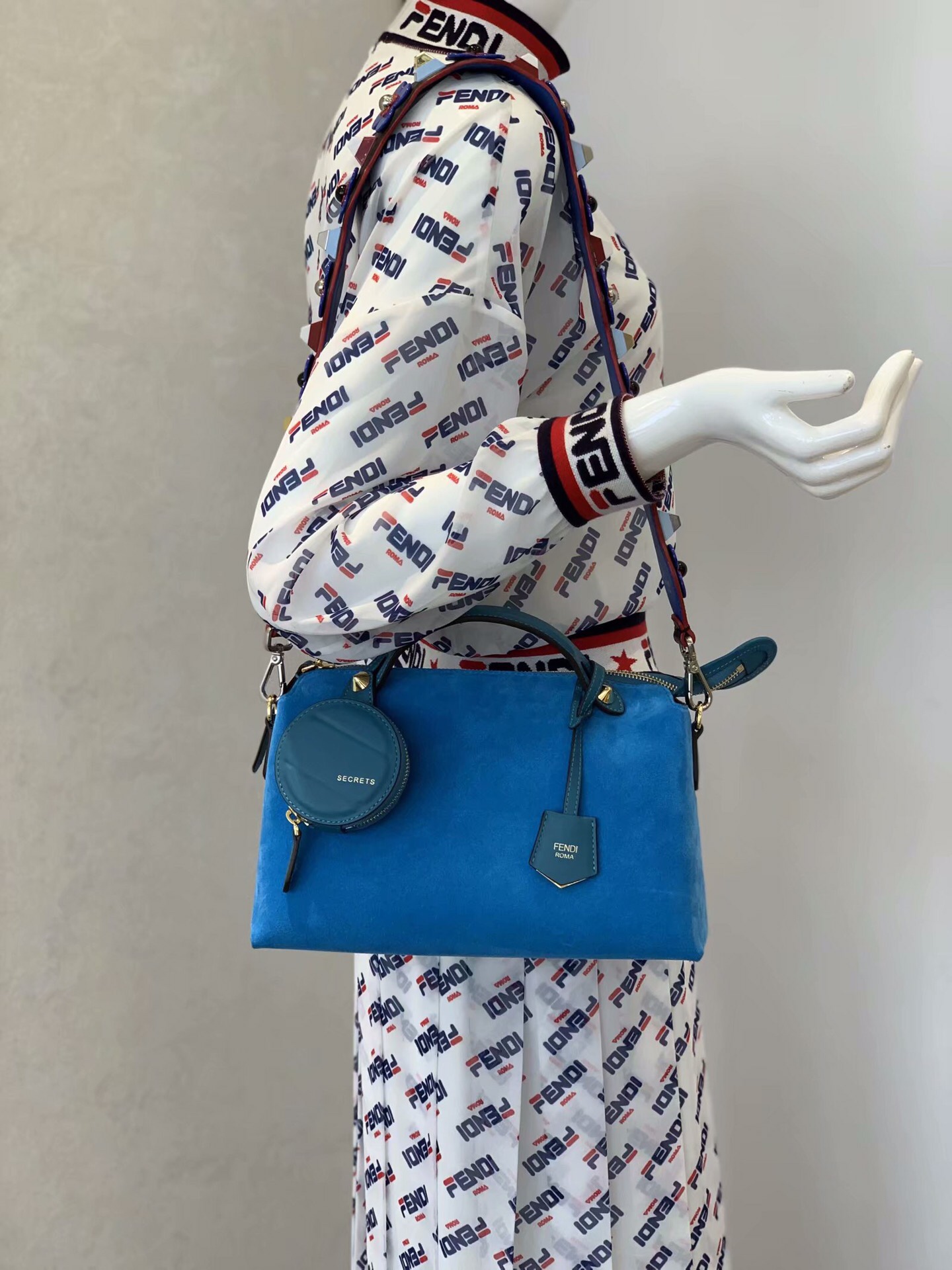 FENDI BY THE WAY - Replicaclubs