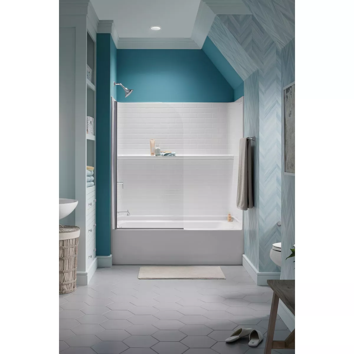 Sterling Traverse 60-1/8 In. L X 33-1/4 In. W x 58-1/4 In. H 4-Piece Tub & Shower Wall Set in White
