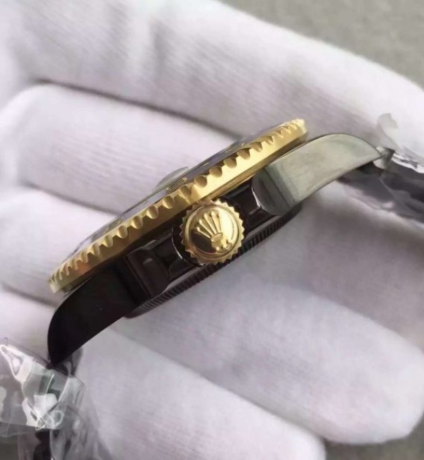 Replica Rolex GMT-Master II 116713 Black Dial ProHunter SS Bracelet A2836 - Top club