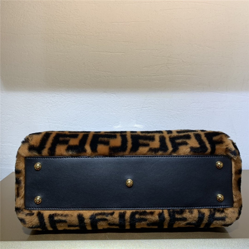 FENDI peekaboo FF fur bag - Replicaclubs