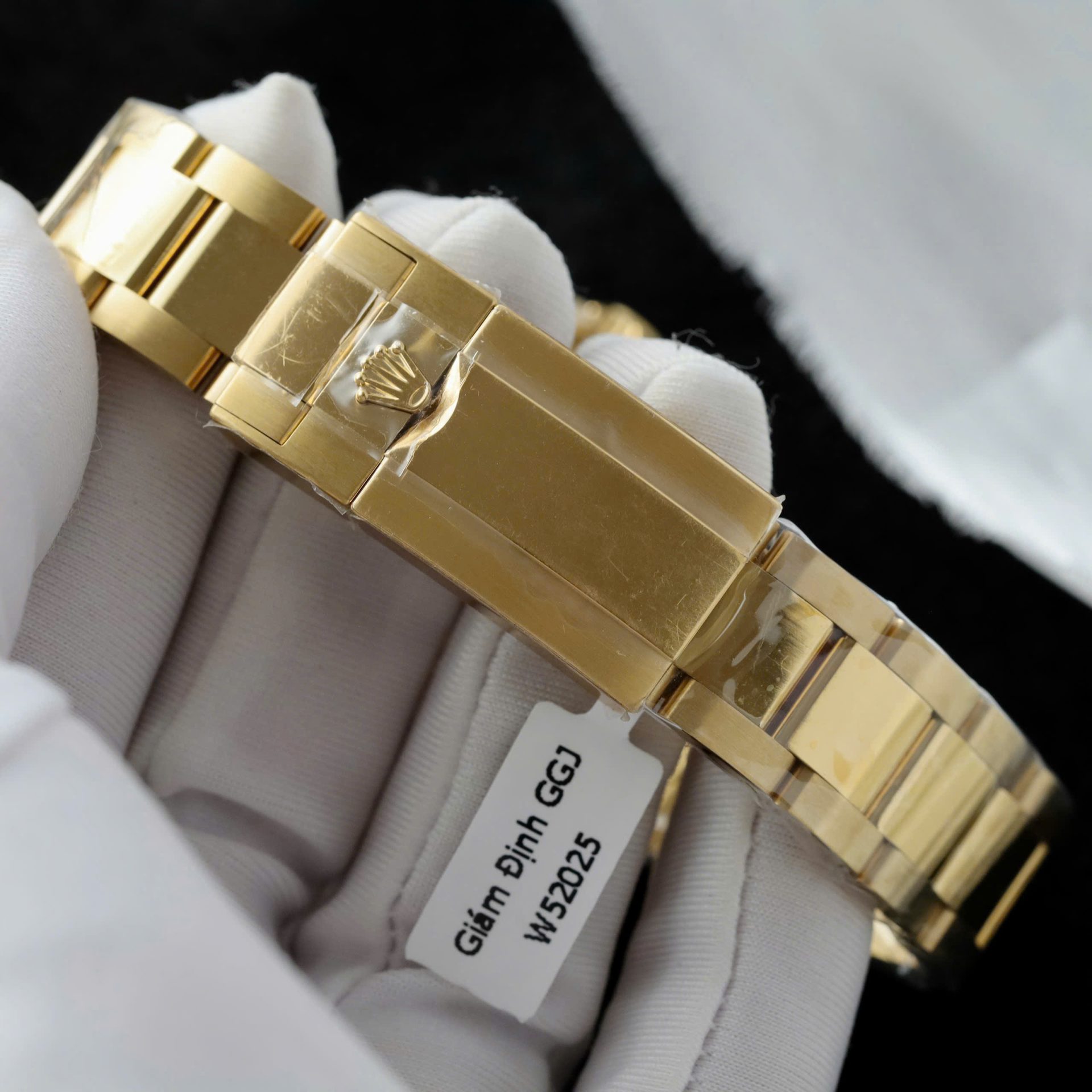 Rolex Daytona Meteorite Dial Copies Watch Gold Wrapped + Moisanite Baguette 40mm - Top club