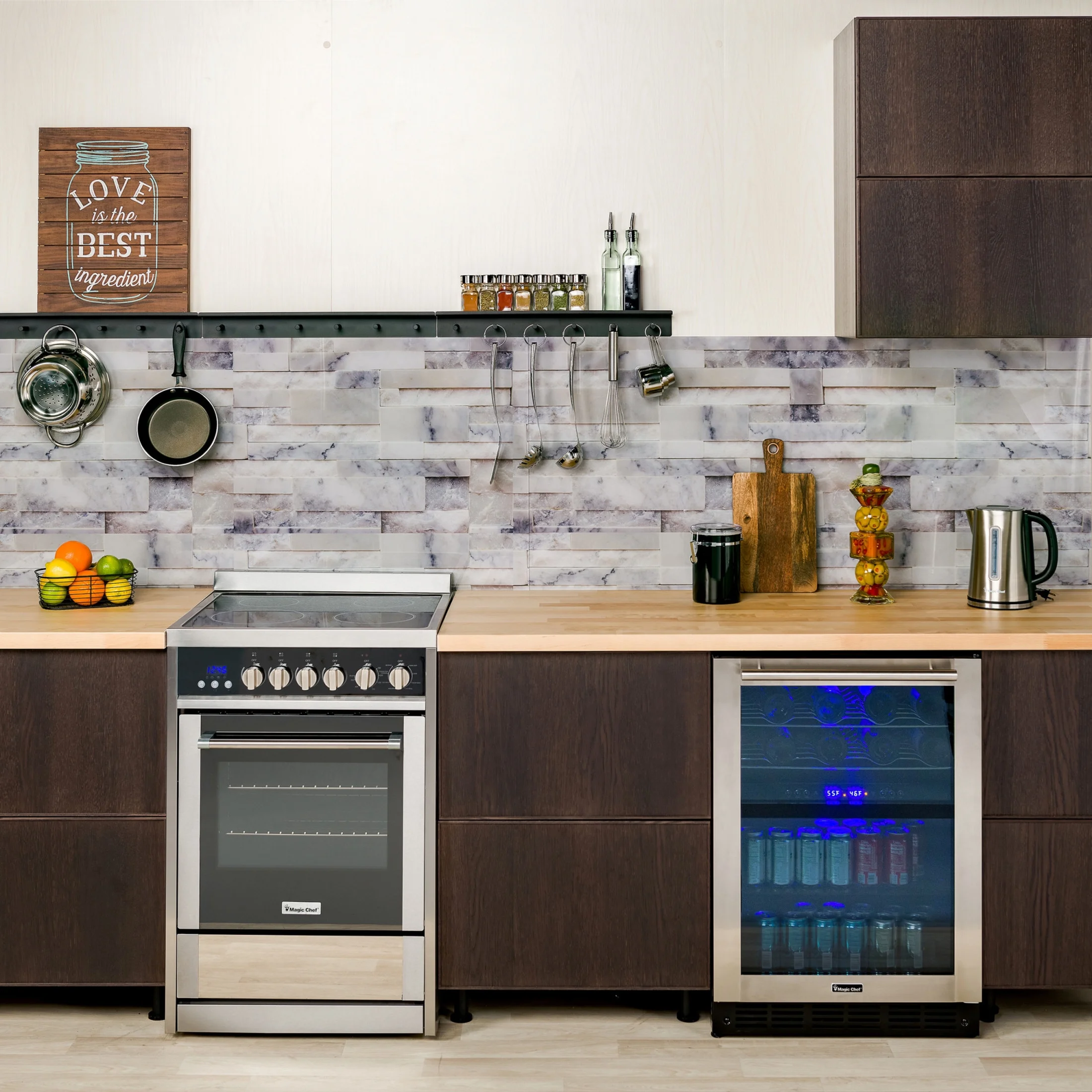 Magic Chef 2.2 cu. ft. Electric Range with Convection in Stainless Steel in Stainless Steel - Image 10
