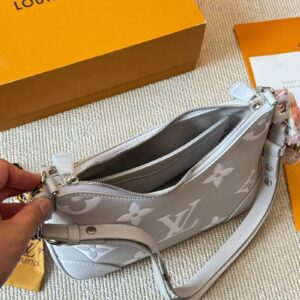 Louis Vuitton Boulogne PM handbag in Monogram Empreinte1:1High-quality replica