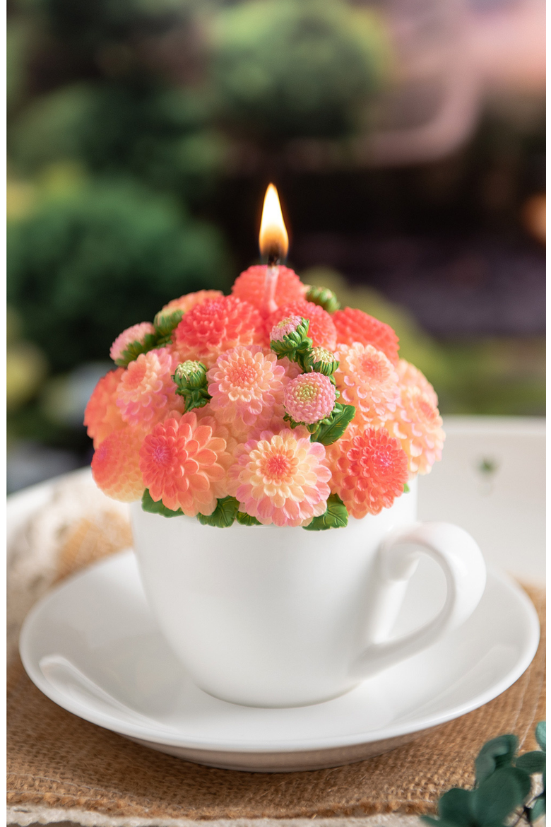 Dahlia Bouquet Aromatherapy Candle