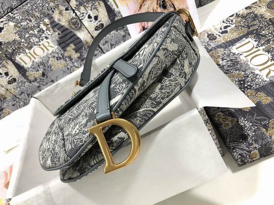 Saddle Bag in Gray Toile de Jouy Reverse Jacquard – DB0791:1High-quality replica