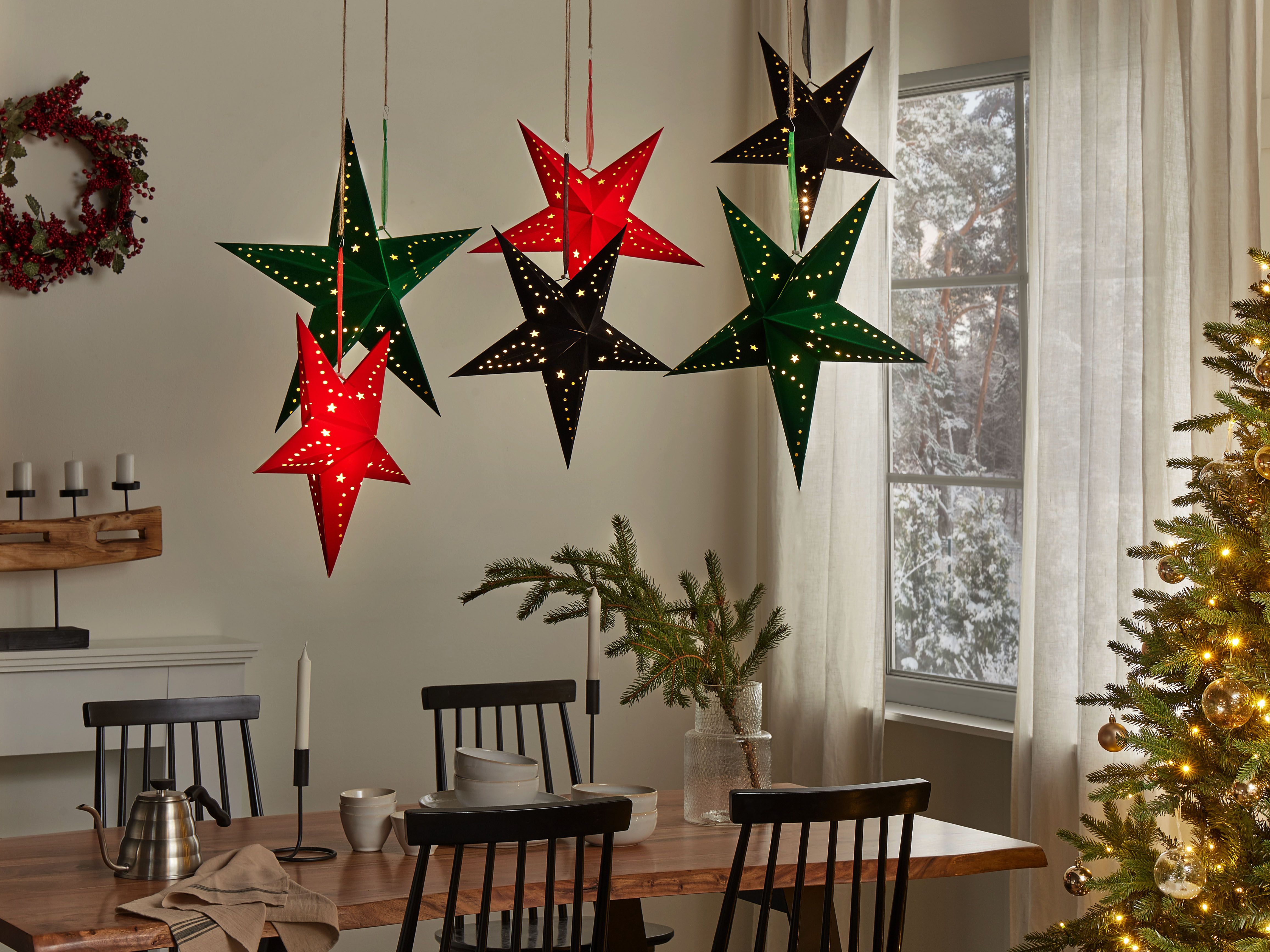 Set of 2 Hanging Decorations LED MOTTI Star 45 cm Black