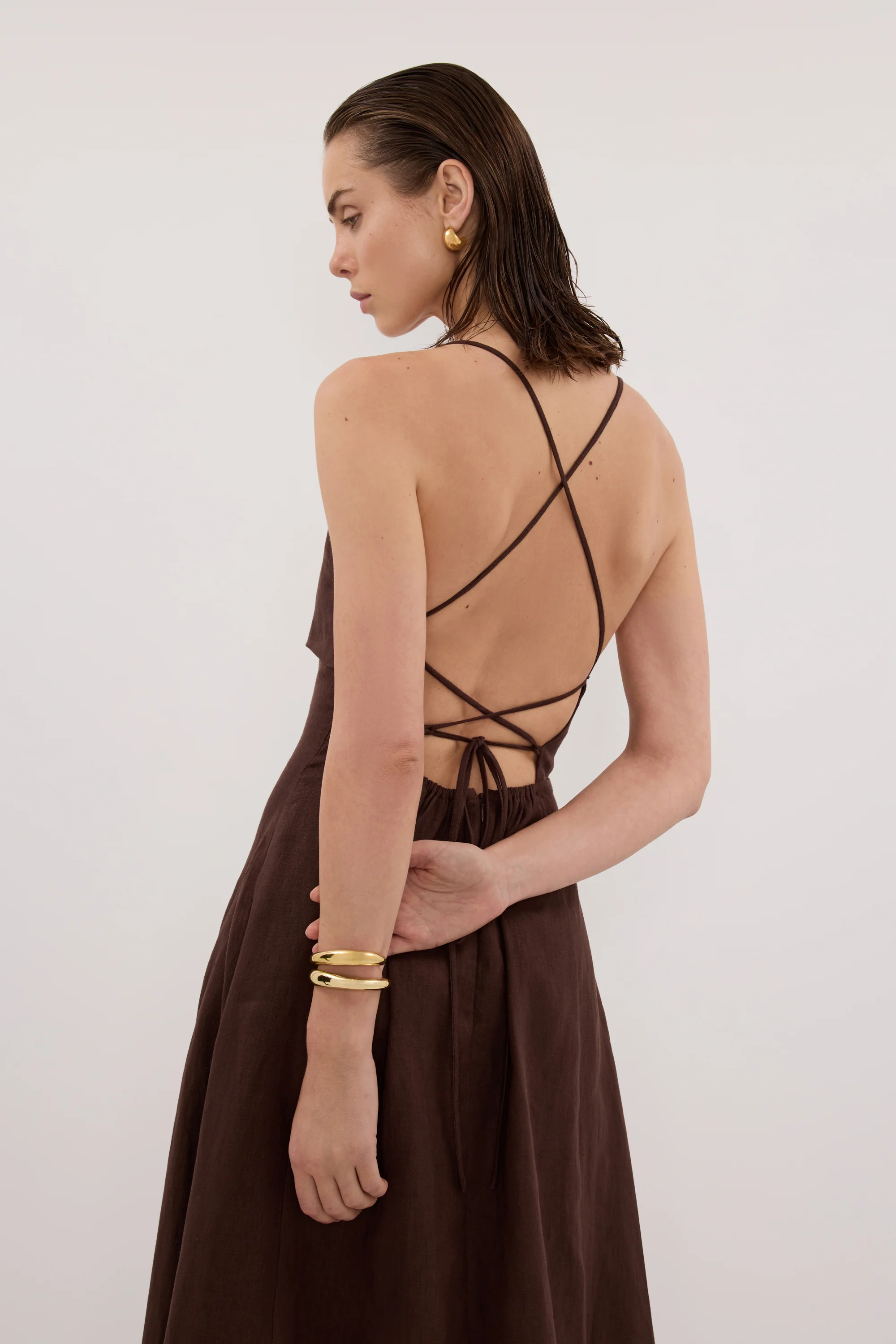 DANIELLA COCOA LINEN TIE BACK MIDI DRESS