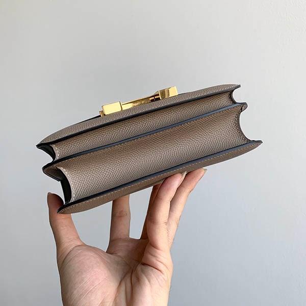 Hermès Constance Mini Replica – Gold Hardware1:1High-quality replica