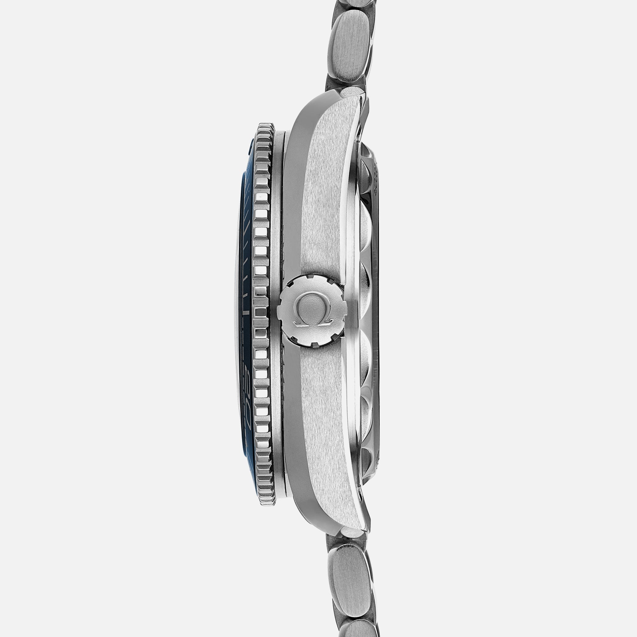 Seamaster Planet Ocean 600M Co-Axial Master Chronometer 43.5mm Blue Dial On Bracelet(1:1 replica) - Top club