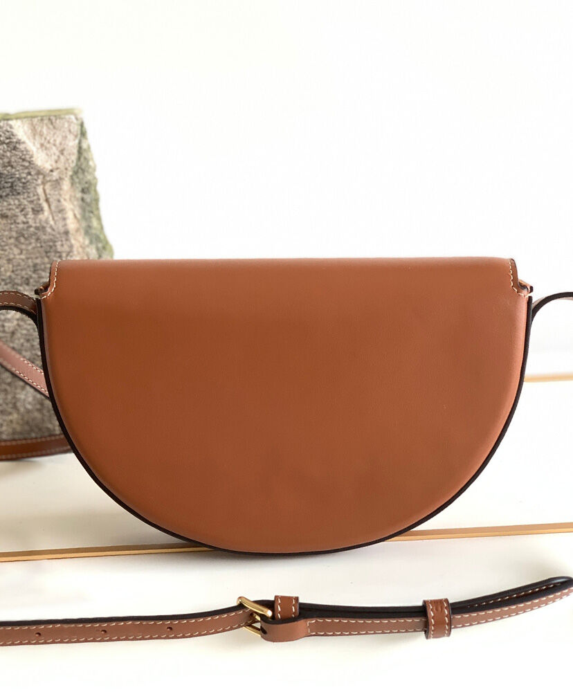 Celine Besace Cuir Triomphe In Smooth Calfskin Coffee1:1High-quality replica