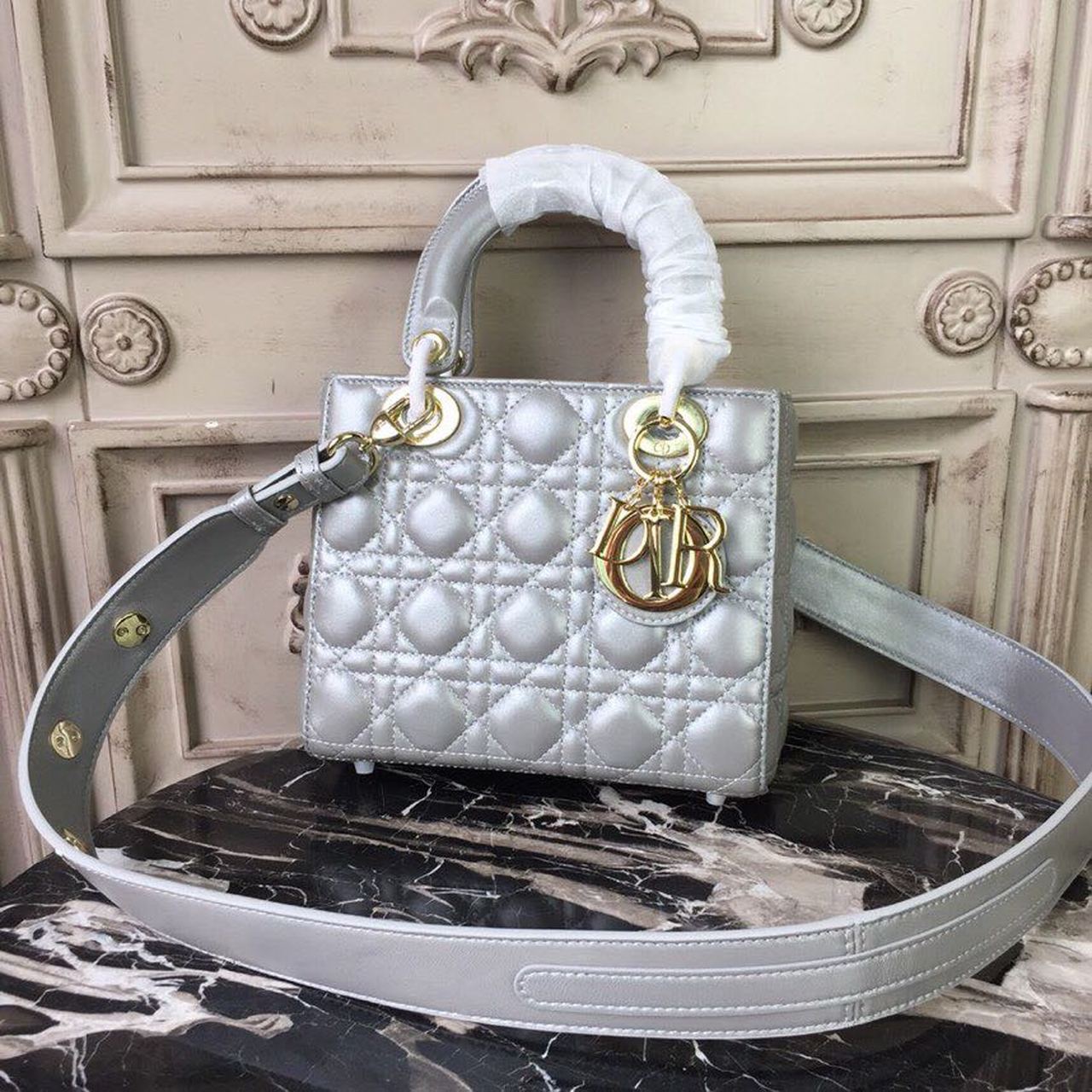 Christian Dior Small Lady Dior Bag Gold Toned Hardware Pearl Silver White For Women 8in/20cm CD1:1High-quality replica