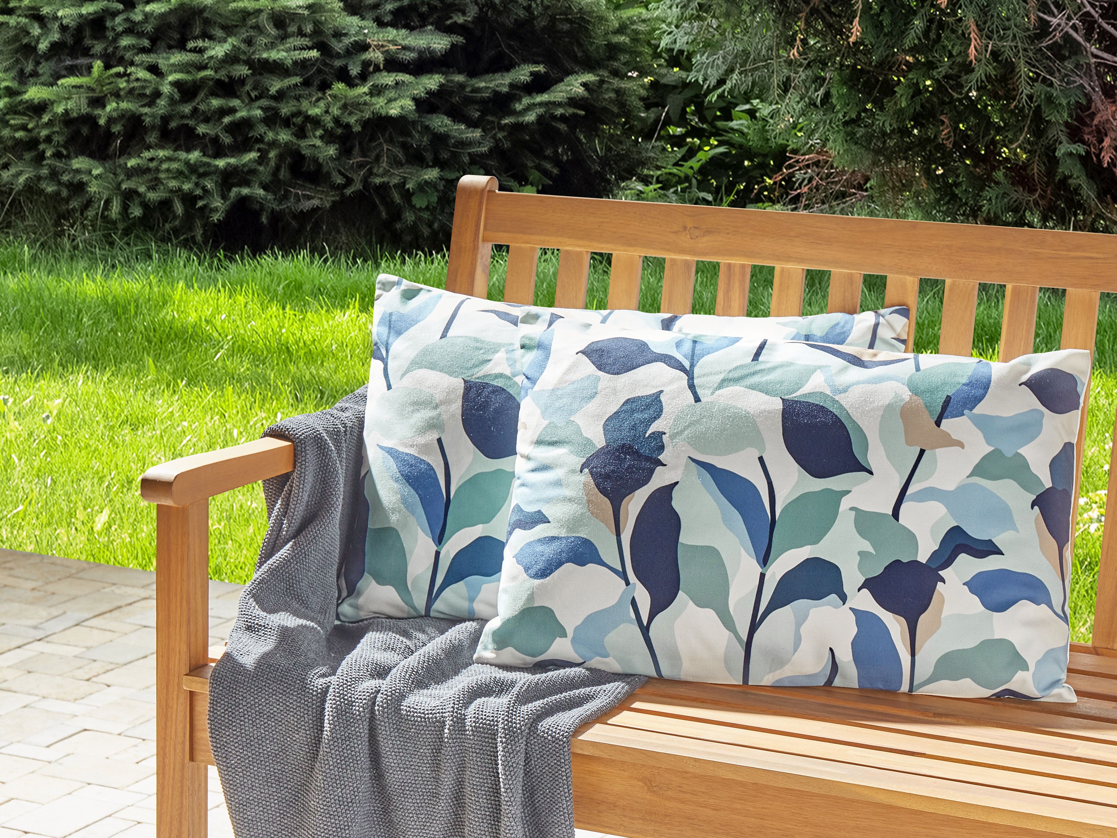 Set of 2 Outdoor Cushions VEGLINO Plant Pattern 40 x 60 cm Blue