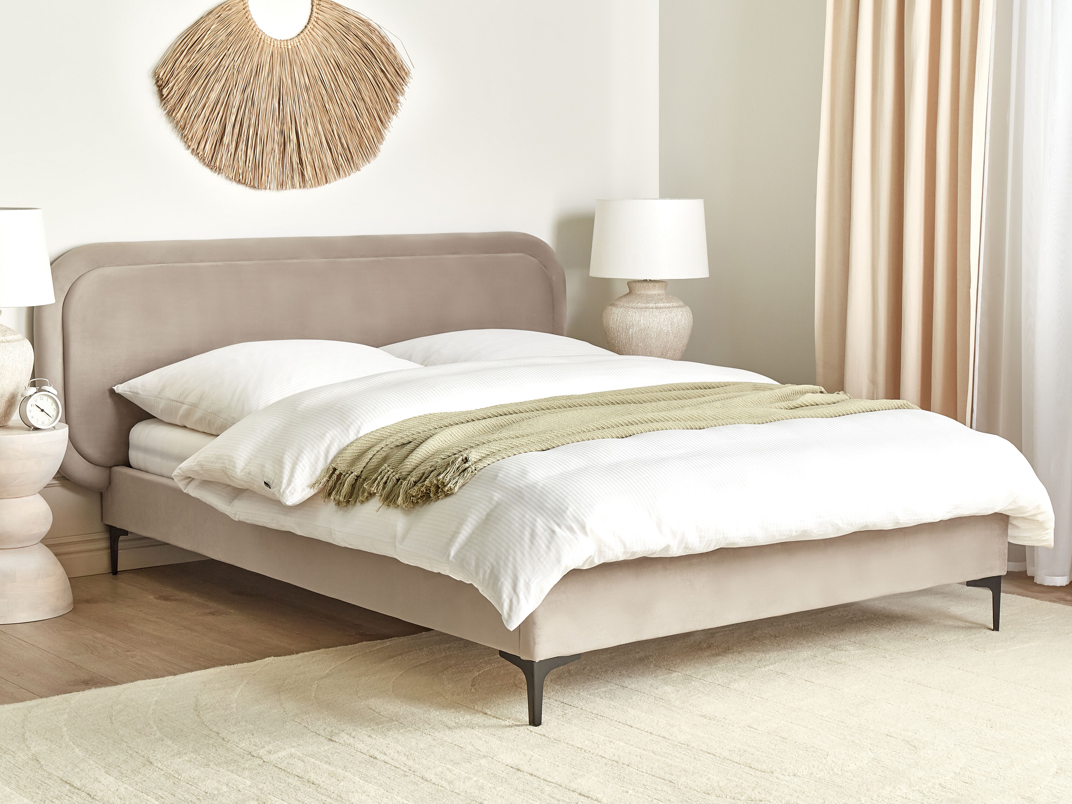 Bed Velvet SUZETTE 140 x 200 cm (EU Double) Beige