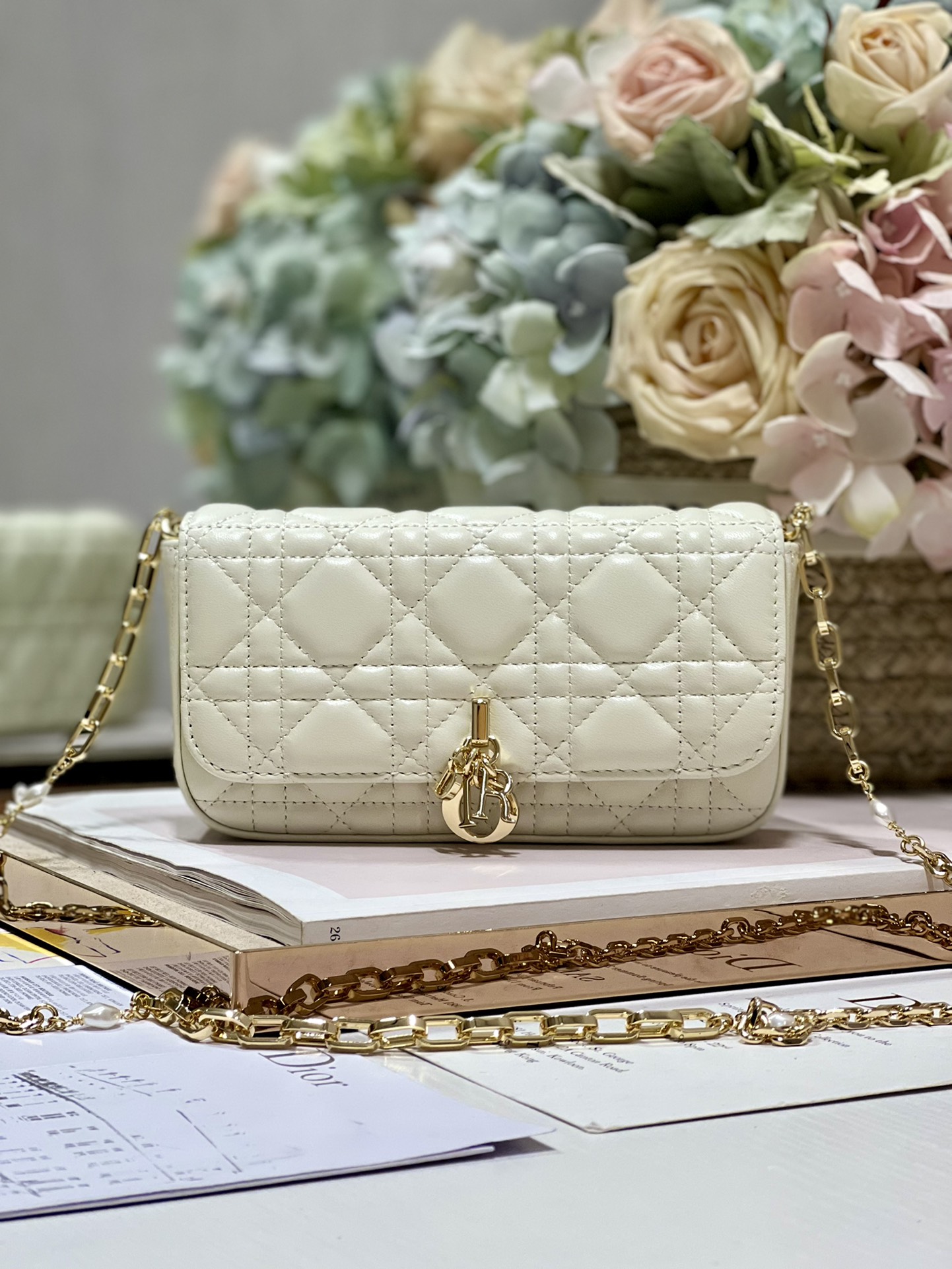 Mini Miss Dior Bag White/ Black/ Blue/ Light Purple For Women 7 in/18.cm1:1High-quality replica