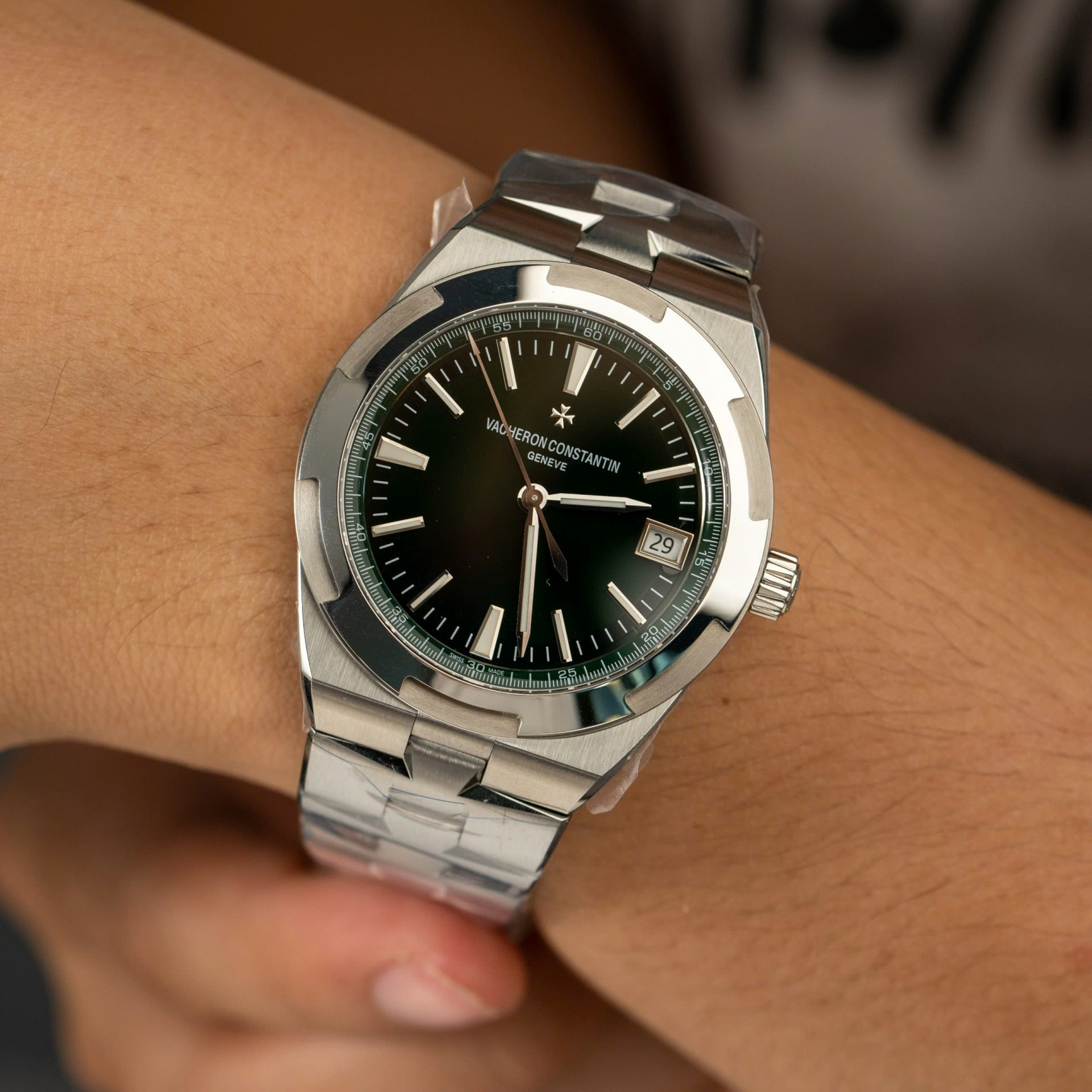Vacheron Constantin Overseas 4500V Replica Watch Green Dial PPF Factory 41mm - Top club