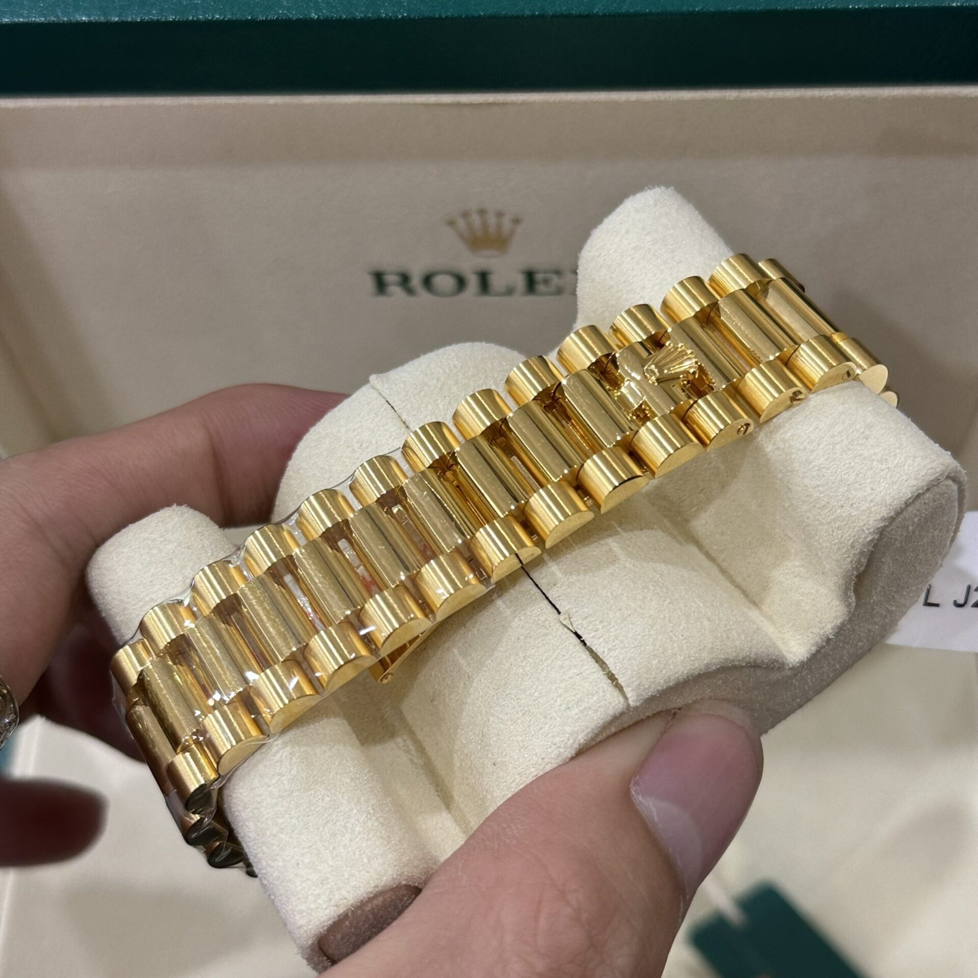 Rolex Replica Watch Day-Date 228238 Gold Wrapped With Moissanite GM V2 152gram 40mm - Top club